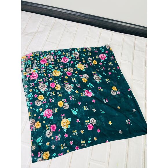 NEW emerald green floral soft light scarf - Picture 1 of 6